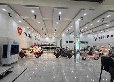 CHO THUÊ NHÀ 10X25(700M2 TRỆT+2 LẦU) LÊ TRỌNG TẤN KẾ AEON TÂN PHÚ