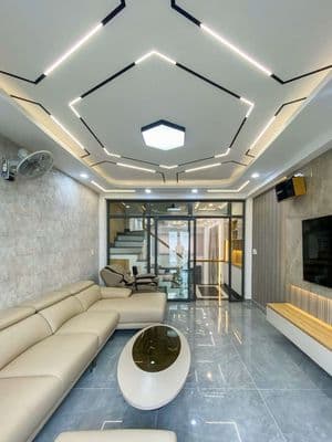 NHÀ ĐẸP FULL Nội Thất…5.tấm…18 triệu