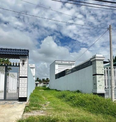 Kẹt tiền nên mới bán lô đất thổ 145m2 giá 1tỷ4 ở ngay trung tâm Củ Chi