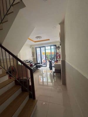 ngay Vòng Xoay Phú Lâm Q6- Nhà 3 tầng- 52m2 - Hẻm ÔTÔ tránh chỉ 6. tỷ