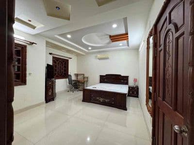 Cho thuê phòng đầy đủ nội thất mặt tiền đường lý phục man