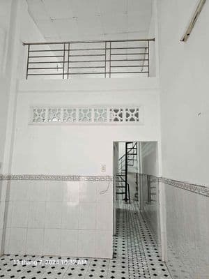 NHÀ NGUYÊN CĂN 2 PN 2 WC NGAY CÔNG VIÊN LÀNG HOA GÒ VẤP
