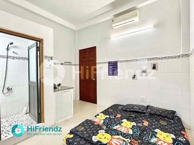 Trống sẵn phòng không gác sẵn nội thất đi bộ qua bến xe miền tây