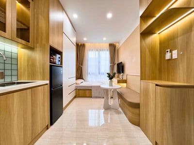 Cho Thuê Căn Hộ Full Nội Thất Ban Công Thang Máy Hoàng Sa Quận 3