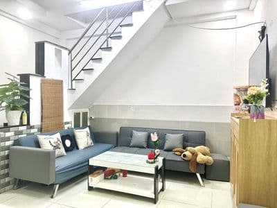 Nhà 3 tầng 28M gần cầu Chánh Hưng Q8 giá 2.68 tỷ