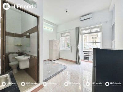 STUDIO 4X FULL NỘI THẤT BAN CÔNG THOÁNG