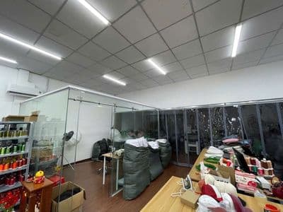 Cần cho thuê xưởng song hành TMT QL 22 DT 8 x30 giạ 25 triệu TL