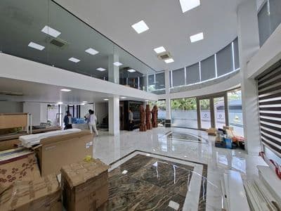 Tòa Nhà Mới Xây khu Tên Lửa 10x20m 5 tầng THANG MÁY+MÁY LẠNH ÂM