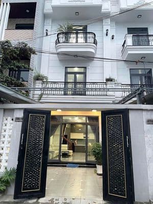 CHO THUÊ NHÀ 3 TẦNG MỚI ĐẸP KIỆT ĐƯỜNG: TÔ HIỆU - ĐỦ NỘI THẤT