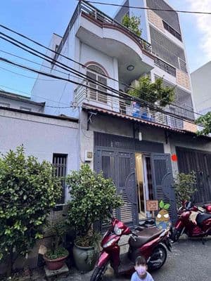 Ngay chợ Gò Xoài - Bình Tân