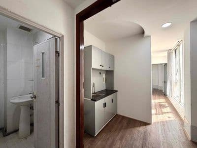 Giá Siêu Rẻ! Cho Thuê 2PN 2WC 40m2 Full NT Thoáng Ngay THT Quận 10