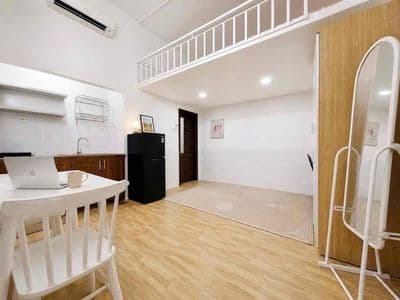 CHO THUÊ DUPLEX FULL NT GẦN NHÀ GA T3 - NHÀ THANG MÁY HẦM XE - GIÁ RẺ