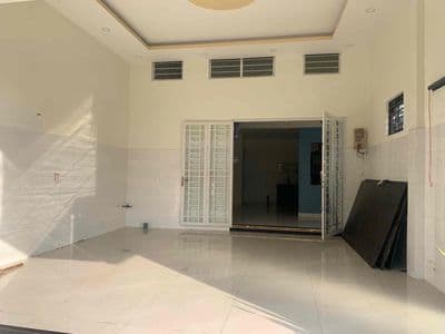Cho thuê nhà mặt tiền đường 22 vừa ở và kinh doanh