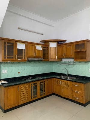 CHO THUÊ HẺM 10 M THÔNG ĐƯỜNG PHAN ĐÌNH PHÙNG: 4 x 18 M