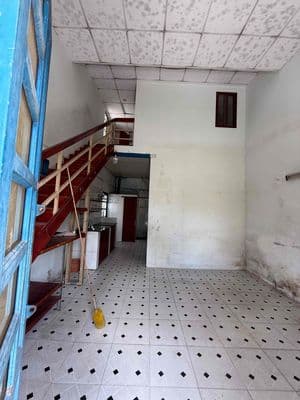 cho thuê nhà nguyên căn gần chợ tx gần tr học luong thế vinh q12