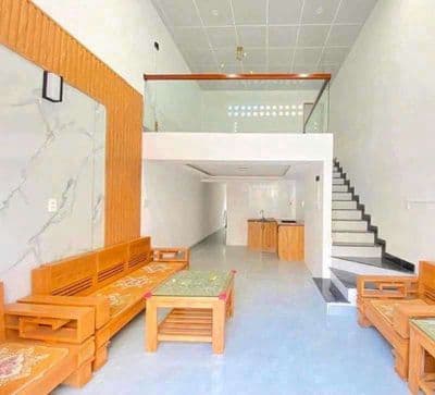 Chủ Cần Tiền Cắt Lỗ - Nhà Gác Lửng Mặt Tiền Ngay Chợ