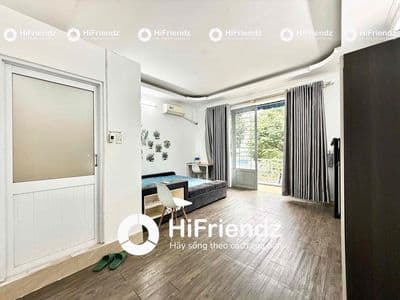 Cho Thuê Căn Hộ Dịch Vụ Ban Công Full Nội Thất Đi Bộ Qua Aeon Bình Tân