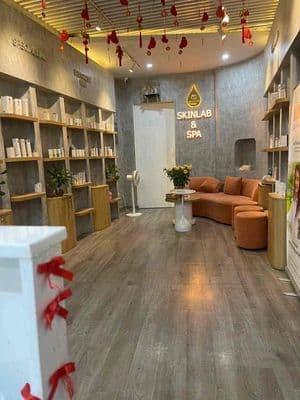 Cho thuê Văn phòng hoặc mặt bằng kinh doanh