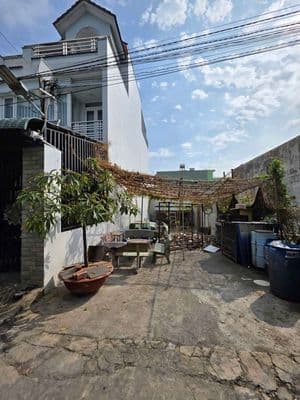 Đất gần trường học 1,2 đường Nguyễn Du phường Dĩ An Tp Dĩ An