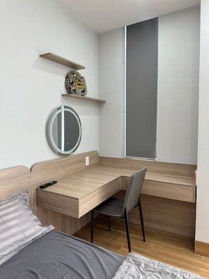 Tôn Đản, Quận 4 – 5 phút qua cầu là tới Quận 1