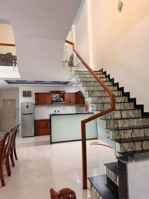 Nhà đường Hồ Trung Lượng - Hoà Xuân 13tr/ tháng