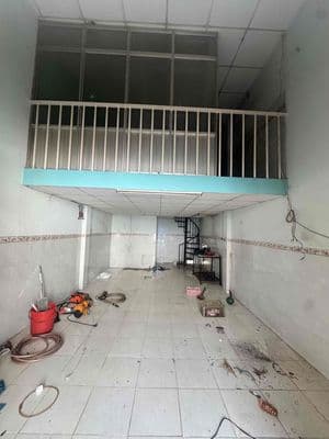 Nhà thuê hẻm 825/ Trường Chinh f Tây Thạnh kế cây xăng Hiệp Quế Dt 4x