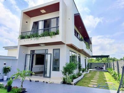 Nhà 1 trệt 1 lầu sân vườn rất đẹp - 10 x 36m - chỉ 3.750 tỷ