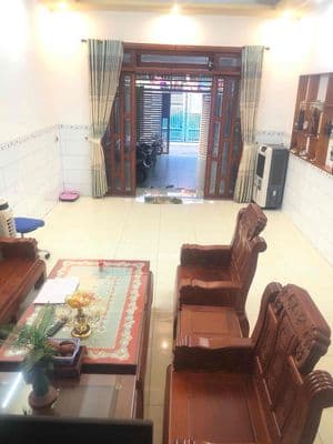 cần tiền hạ giá bán gấp nhà lầu thổ cư 100% phường Tân Triều Đồng Nai