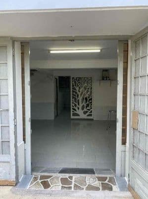 nhà có sổ nhà trống giao liền