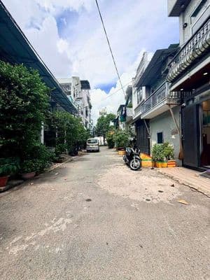 CHÍNH CHỦ BÁN NHÀ 1T1L HẺM XE TẢI 7m ĐƯỜNG HUỲNH VĂN NGHỆ
