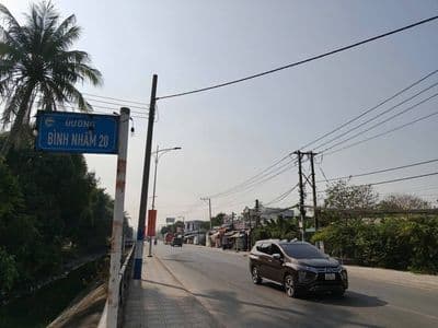 Bán nhà Bình Nhâm 20, Thuận An, Yên tĩnh, xe hơi tới nhà