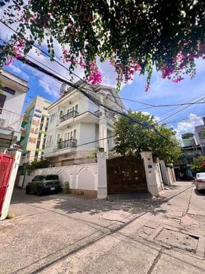 Cho thuê Biệt thự Cư xá Lê Đại Hành giá rất tốt