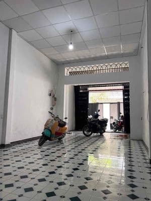 Cách 200M Qua Aeon , Căn Nhà Mới Sơn Sửa , Có Hỗ Trợ Setup Theo Y/C