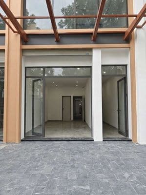 CHO THUÊ MẶT BẰNG SANG XỊN - NGAY CHUNG CƯ PANOMA