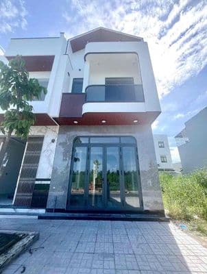 Bán Nhà Trệt Lầu Đẹp Hiện Đại 3PN Khu Dân Cư Phú An- Cần Thơ