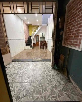 nhà đường số 2 p3 gv , 2pn 2wc , có nội thất cơ bản