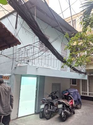 CHO THUÊ NHÀ NGUYÊN CĂN NGUYỄN TẤT THÀNH (Q.4 ) GIÁ 4 TRIỆU.
