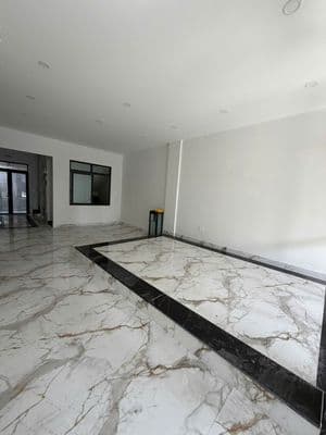 MẶT TIỀN ĐƯỜNG 100A NGUYỄN TUYỂN