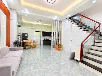 NHÀ ĐƯỜNG 160 - 2PN 3WC - MỚI DỌN Ở NGAY