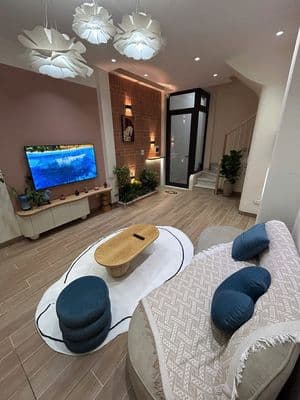 Bán nhà Vũ Tông Phan, 34m2, 30m ra phố