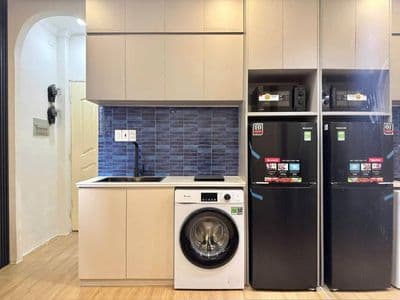 Cho thuê CHDV 7 tầng 61m2 Ngã tư Sở, dòng tiền 80tr/tháng