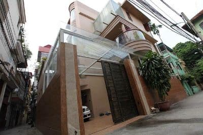 Bán biệt thự góc Hoàng Quốc Việt, 135m2, gara ô tô, 43 tỷ