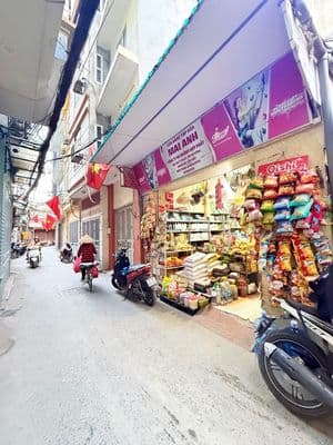 Nhà đẹp Võ Chí Công, 65m2, 5 tầng, kinh doanh sầm uất, 15.3 tỷ