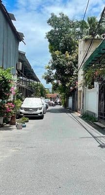 Bán nhà Hoa Lâm gần BigC ô tô đỗ 35m2 hơn 7.8 tỷ