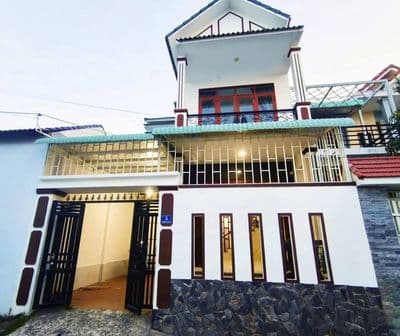 Nhà 124.7m2 Phường Tây Nha Trang, 3PN, Sân rộng