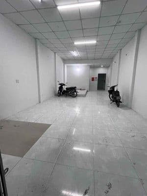 Nhà mặt tiền 5*20 tiện kinh doạn