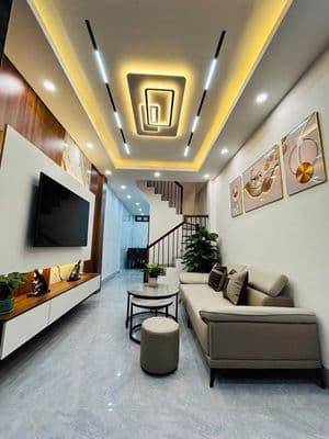 Nhà 40m2 Thanh Trì, 4 tầng, 5.35 tỷ