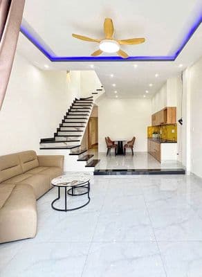 Bán đất tặng nhà cấp 4 siêu đẹp, thương lượng mạnh