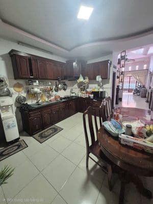 CHO THUÊ NHÀ HẺM XE ĐỐI DIỆN TRƯỜNG ĐẠI HỌC CTHUONG : 4 Tấm