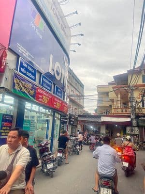 Bán nhà 3 tầng full nội thất tại Mê Linh